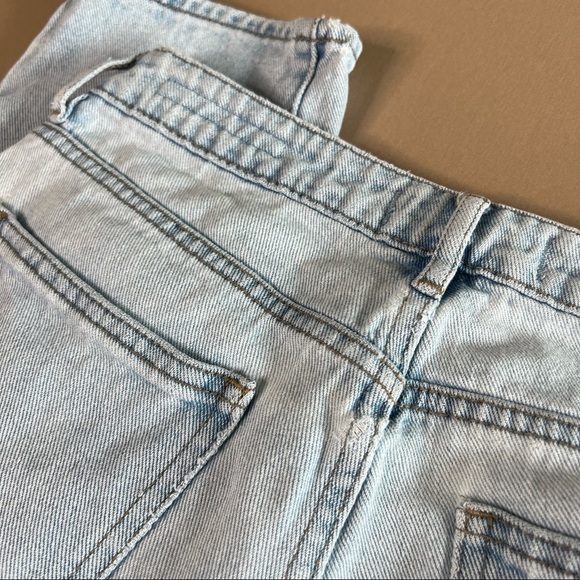 PacSun Lightwash Distressed Mom Jeans - Picture 7 of 14